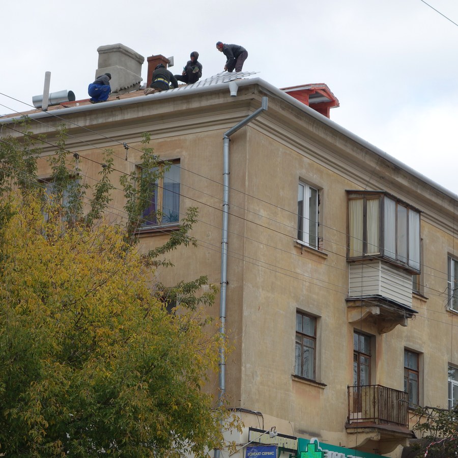 Travaux de toiture sur immeuble